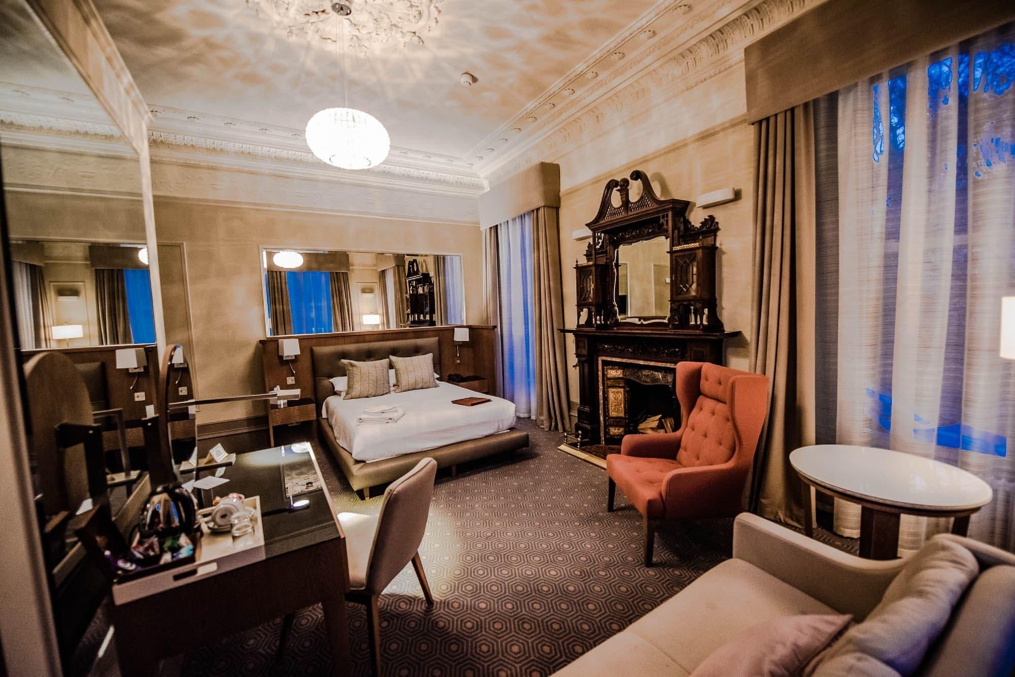 Lynnhurst Hotel Джонстън Екстериор снимка